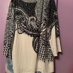 Chico's Elegant Black and White Long Sleeve Top